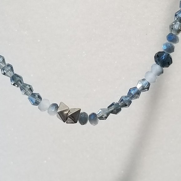 🔴Karma Bella Beaded Earring & Necklace Set🔴 - Picture 7 of 13